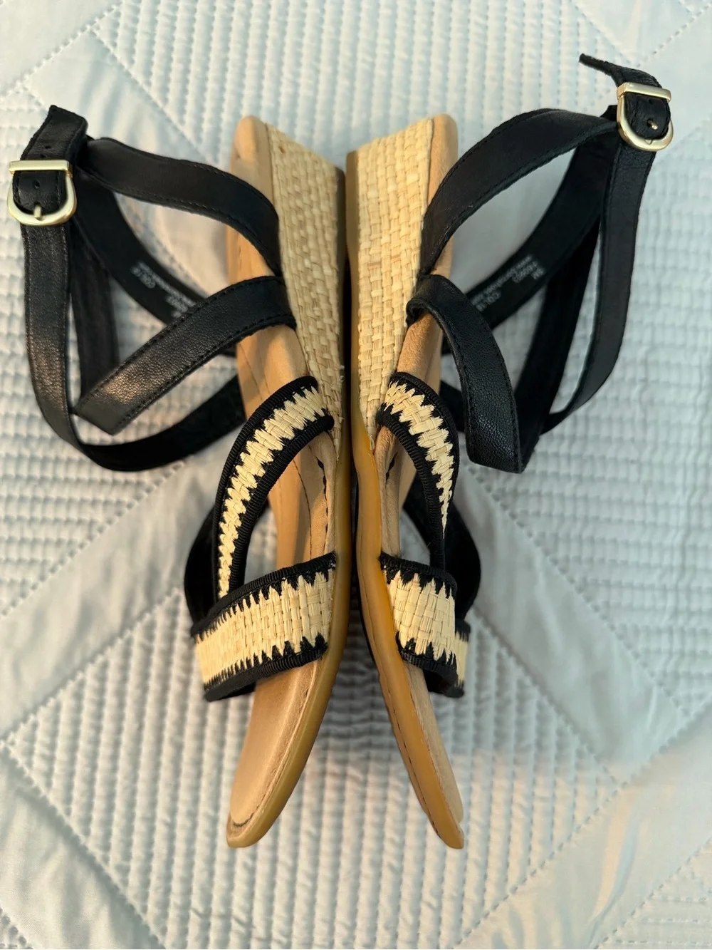 Born Black and Natural Woven-Strap Sandals Sz 8 Nearly New